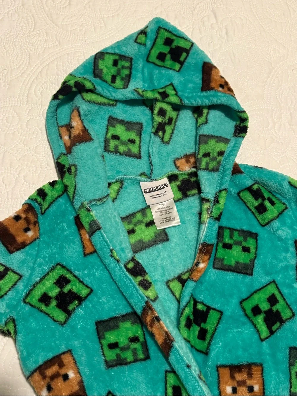 Minecraft‎ Kids Hooded Fleece Robe in Teal with Game Character Print 6T